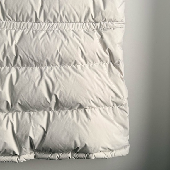 lululemon wunder puff mid length vest - Picture 10 of 16